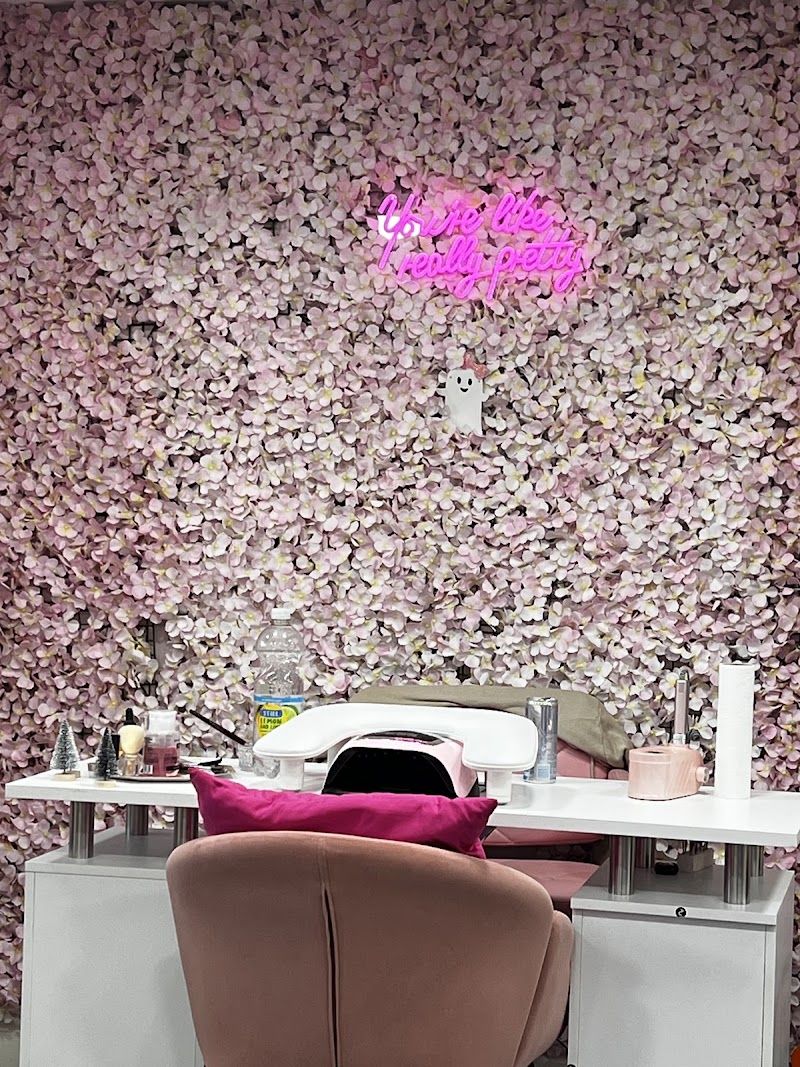 The vanity room Bradford, beauty salon in Bradford, United Kingdom, photo 1 of 10